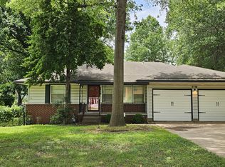 2710 E 49th St S, Tulsa, OK 74105