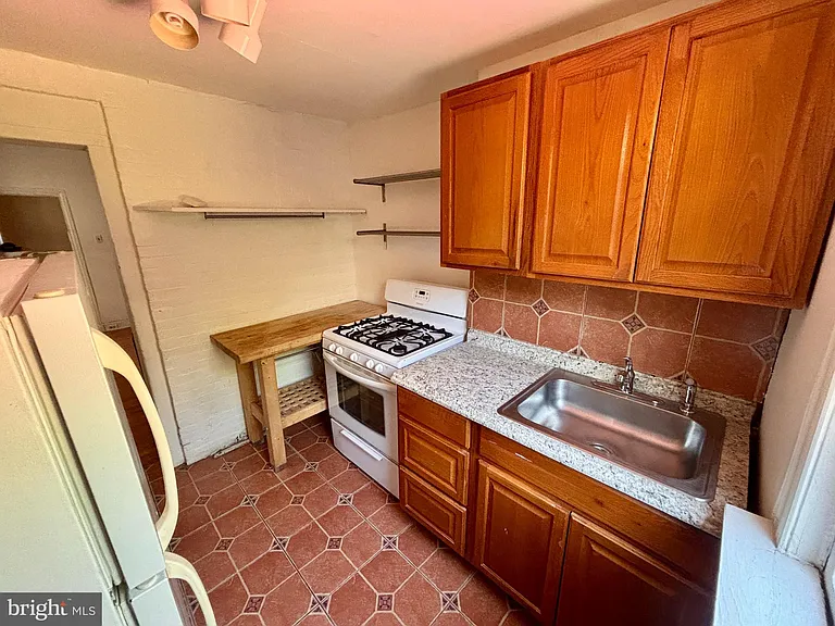1723 Mount Vernon St #1R — Photo 5