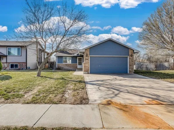 1621 E Summerwood St, Goddard, KS 67052
