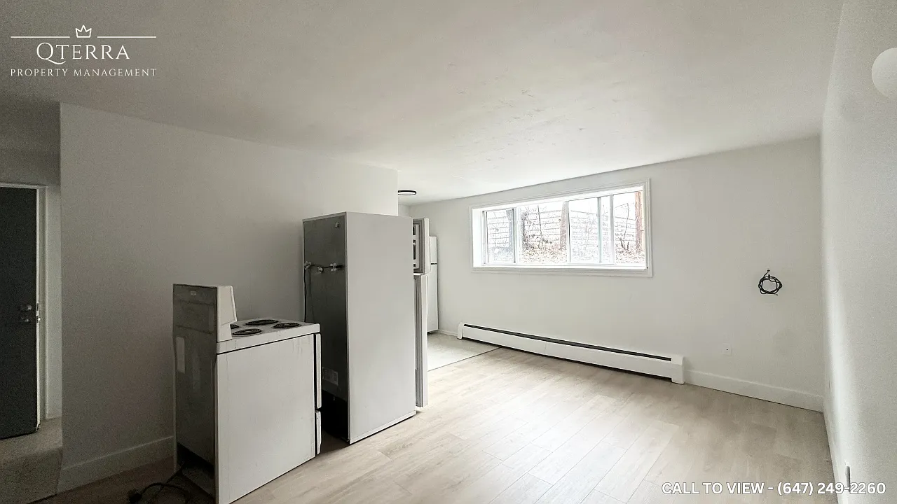 1459 Trafalgar St #108 photo 1