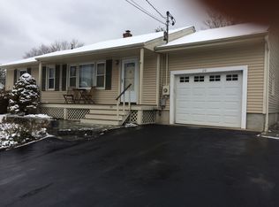 20 Putnam Rd, Fishkill, NY 12524