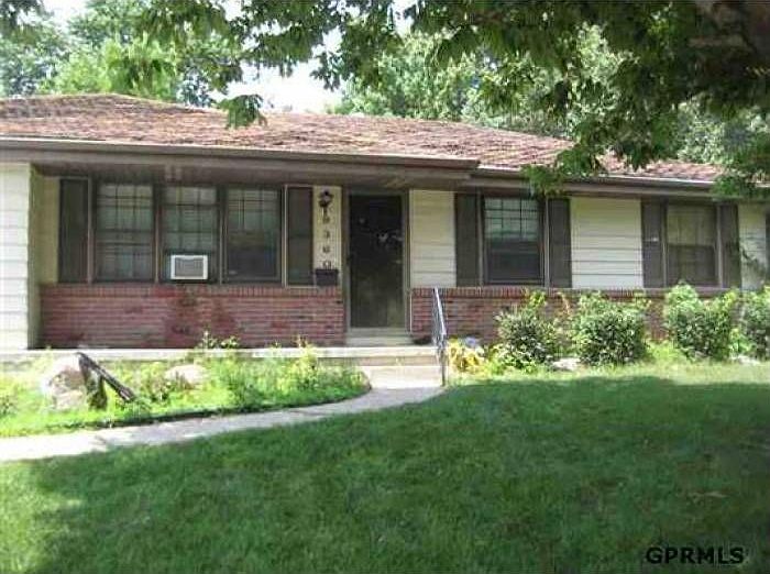 1st image of 9360 Mockingbird Dr