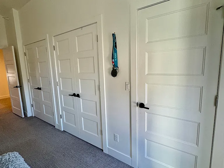 449 N Beaumont Ct — Photo 22