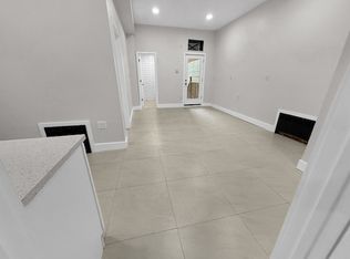 388 Seneca Ave #1, Ridgewood, NY 11385