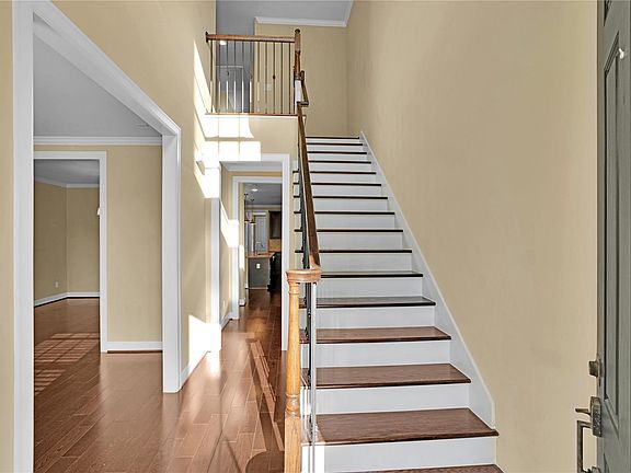 3rd image of 27 Kendrick Pines Blvd