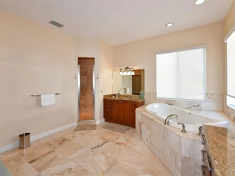 1179 Morningside Pl — Photo 39
