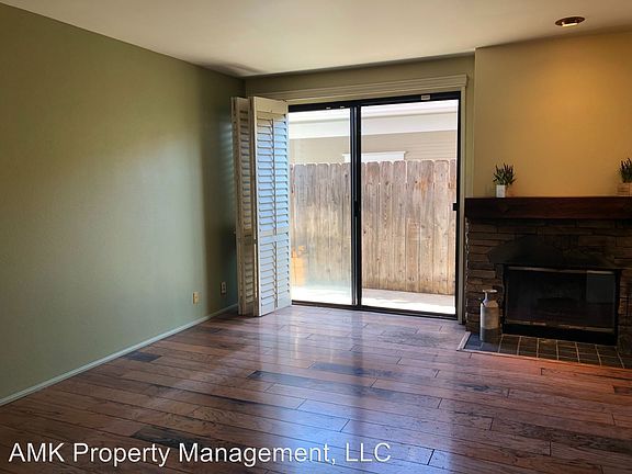 2nd image of 4520 North Ave Unit 2