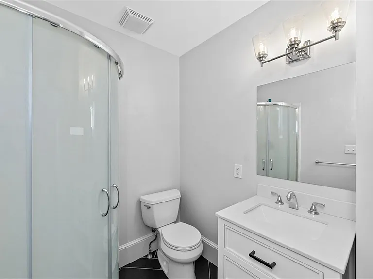 9 Kingman Rd #2 — Photo 9