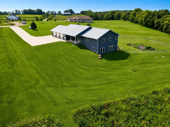 N2905 Tindell Ln, Monroe, WI 53566