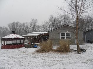 16673 Powerline Rd, Grafton, IL 62037