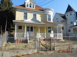 54 Lenox Ave, Bridgeport, CT 06605