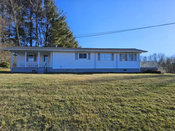 333 E Railroad Ave, Rural Retreat, VA 24368