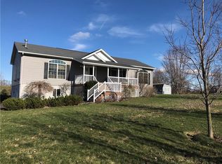 9449 Fatcheric Ln, Weedsport, NY 13166