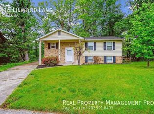 2518 Linwood Ln, Woodbridge, VA 22192