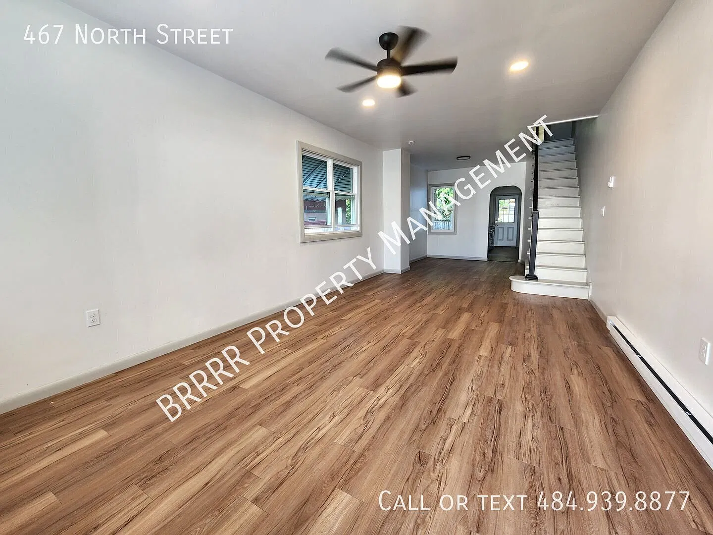 Remodeled end unit rowhome. 3 bedrooms, 1 bathroom and fenced yard — Photo 4