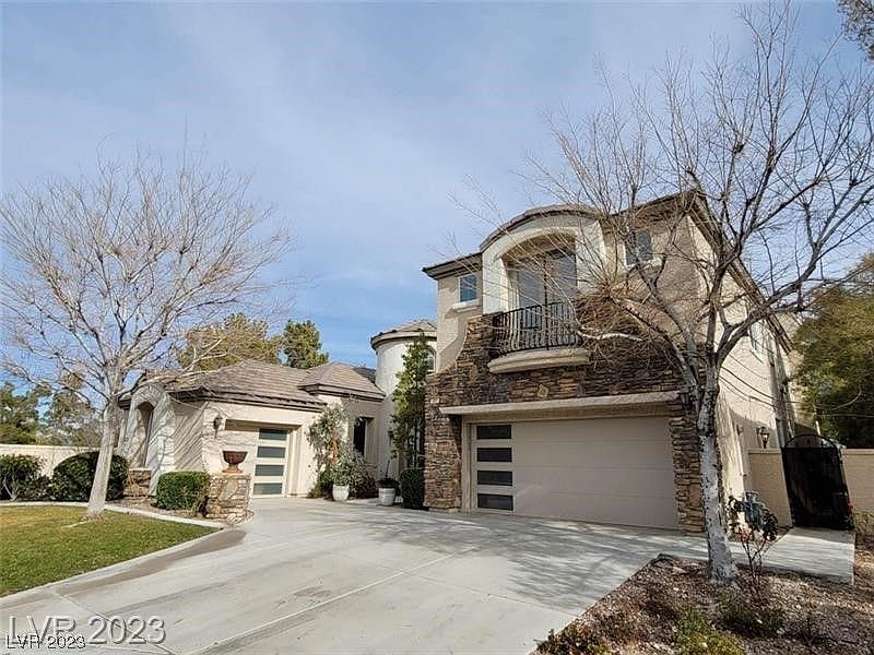 1st image of 300 Tudor Rose Ct