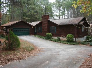 617 Locust Rd, Locust Grove, GA 30248