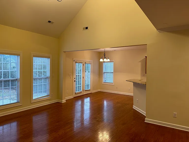 14810 Provence Ln — Photo 13