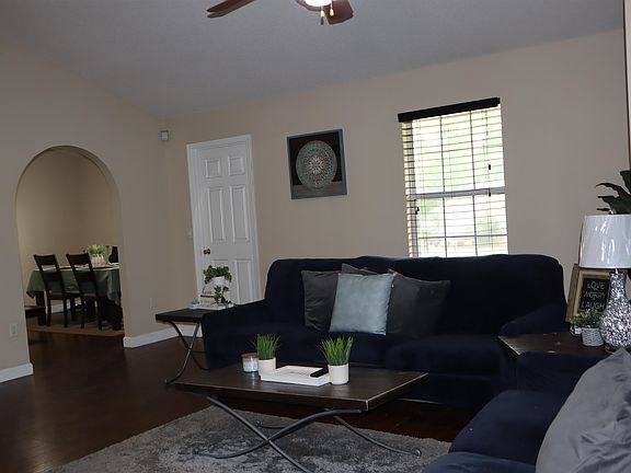 2nd image of 8382 Fordham Ln
