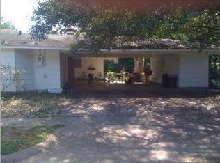 1312 Riverwood Dr, Jackson, MS 39211