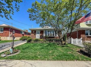 69 Reno Ave, Staten Island, NY 10306