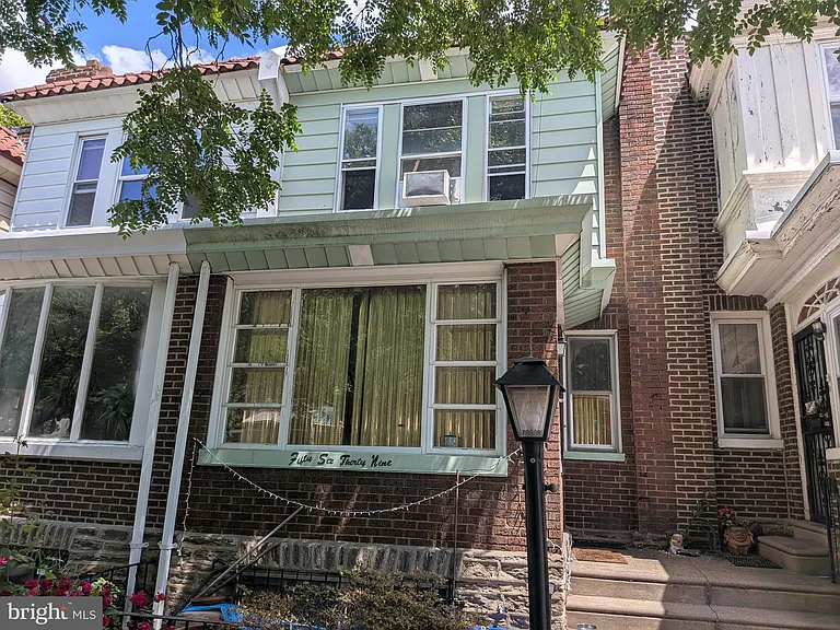 5639 N Uber St — Photo 3