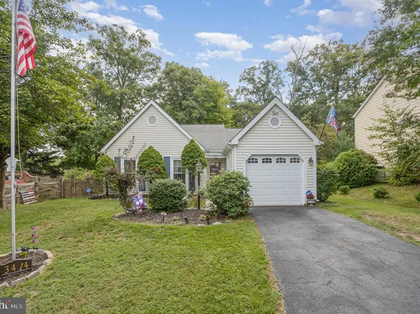 3414 Flint Hill Pl, Woodbridge, VA 22192