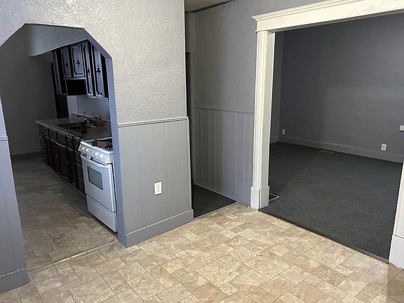 5th image of 1019 Paulson Ave