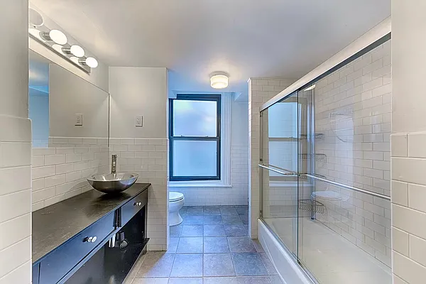 Rented by Ardent Property Group LLC | media 12