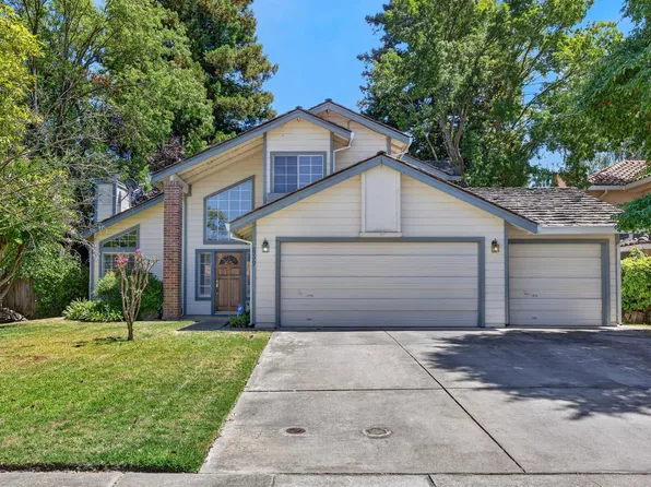 7839 River Estates Dr, Sacramento, CA 95831