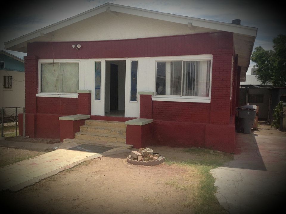 Freshly painted throughout Whole home