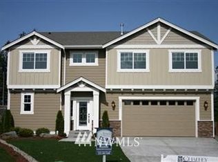 8021 132nd St E, Puyallup, WA 98373