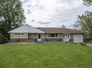 449 Blackberry Dr, Monroeville, PA 15146