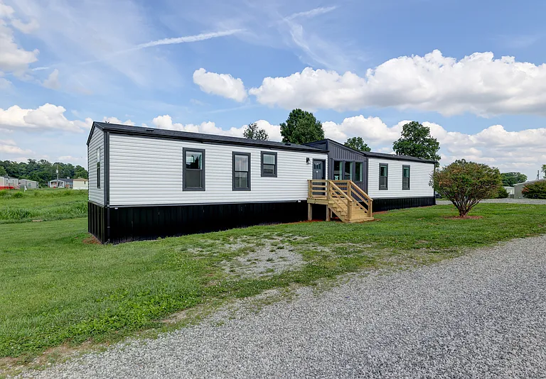 295 Seay Rd #37 — Photo 3