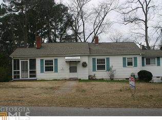 33 Cherry St, Royston, GA 30662