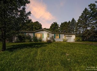 2372 Spencer Dr, Jackson, MI 49202