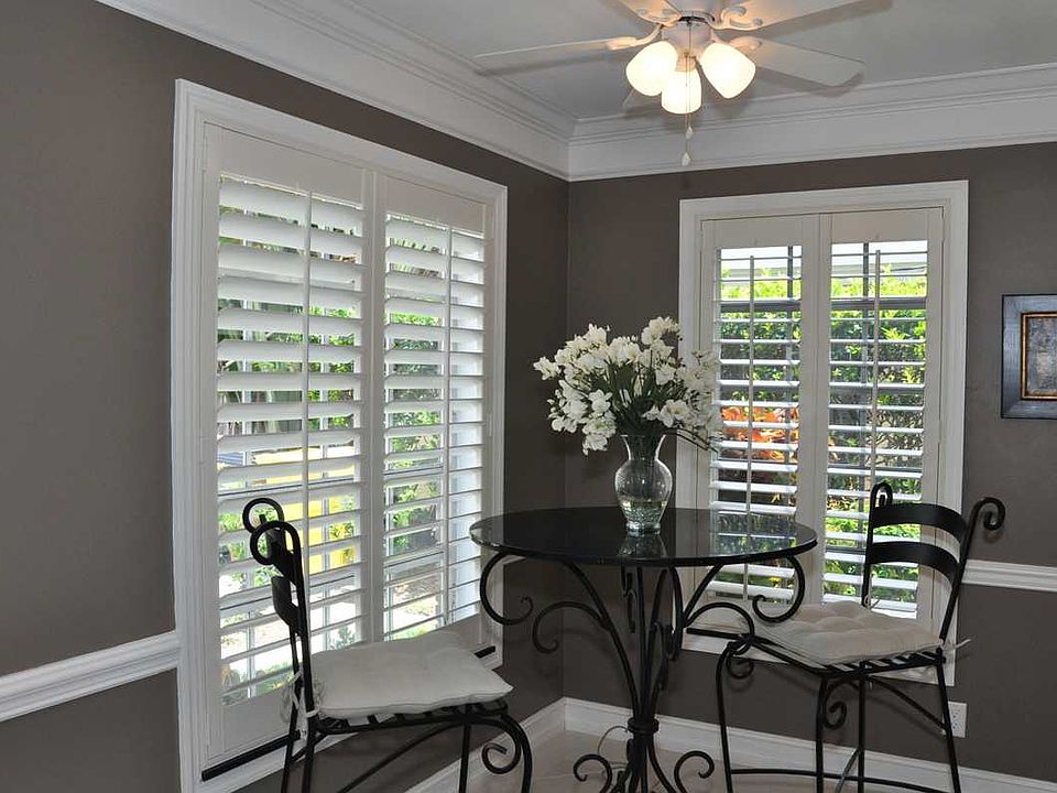 Breakfast Room