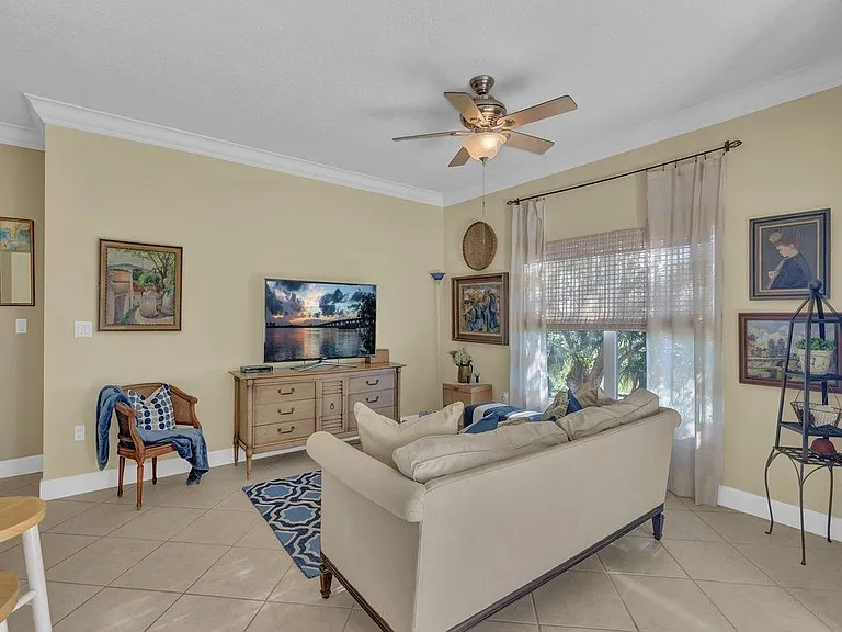 5035 Fairways Cir #C305 — Photo 23