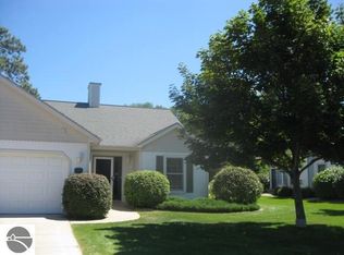 597 Meadowview Ln, Elk Rapids, MI 49629