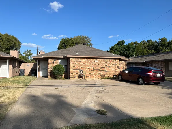 609 N Oak St #B, Arlington, TX 76011