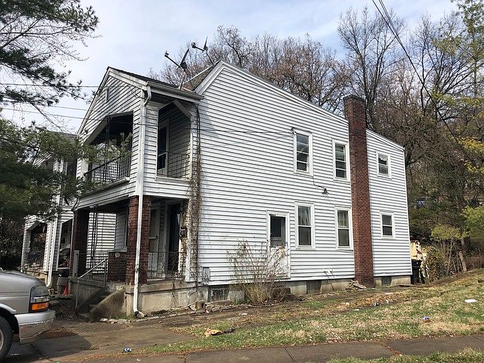 1st image of 600 De Votie Ave #2