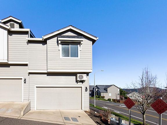 Back of the townhouse/garage