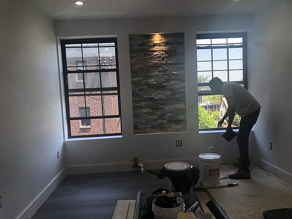 4th image of 11920 Union Tpke APT E2d2
