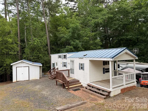 144 Larboard Trl #B11, Mount Gilead, NC 27306