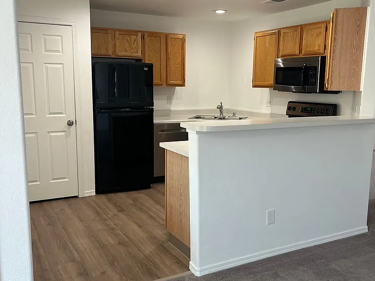 8671 E Dry Creek Rd #724 — Photo 7