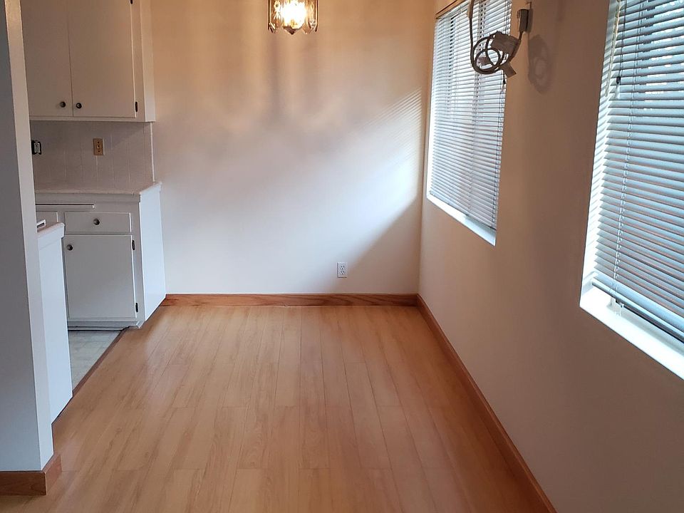1st image of 1152 Huntington Dr