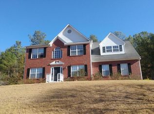 685 Shannon Rd, Loganville, GA 30052