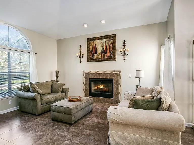 6557 Burnham Cir — Photo 5