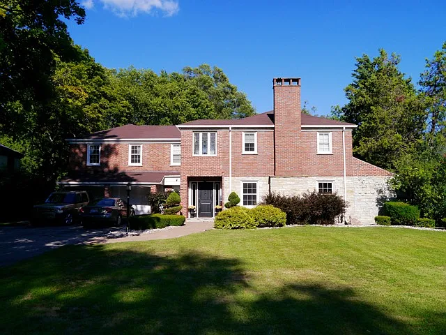 27 Benton Rd photo 1