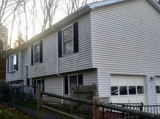 71B Fitch Ave, New London, CT 06320